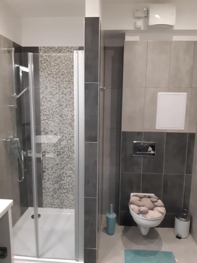 Dilara Apartman Sárvár Exterior foto