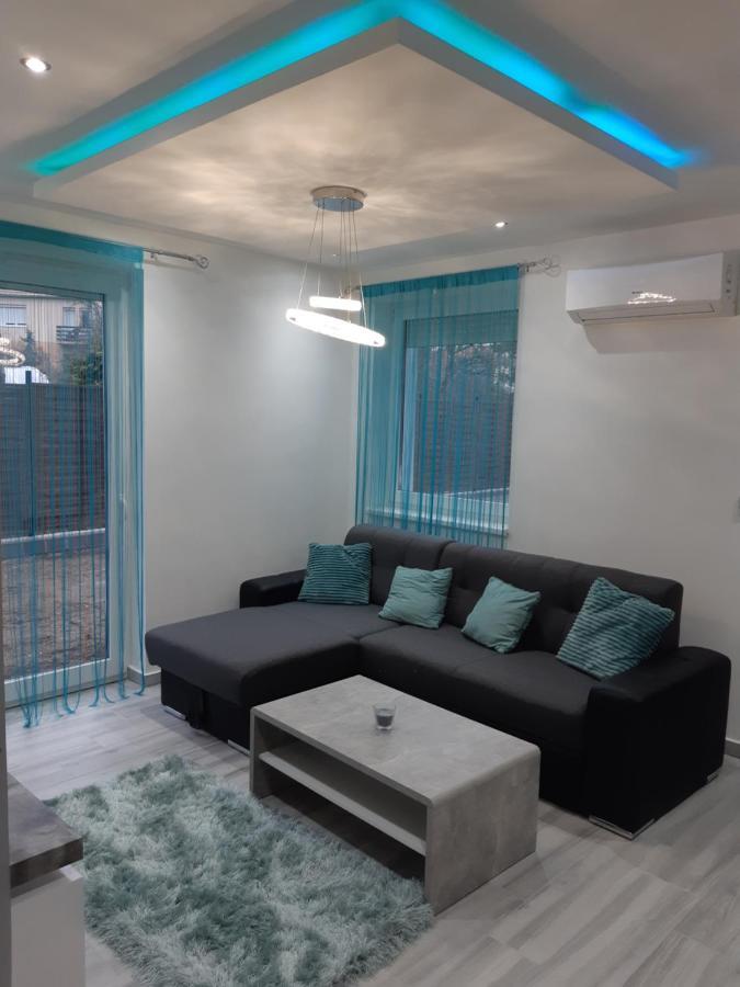 Dilara Apartman Sárvár Exterior foto